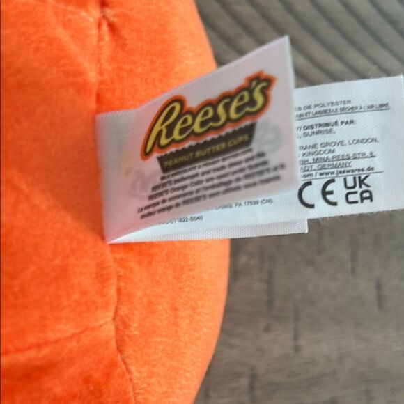 Reese's Squishmallow Unicorn Cat Plush - Picture 10 of 17